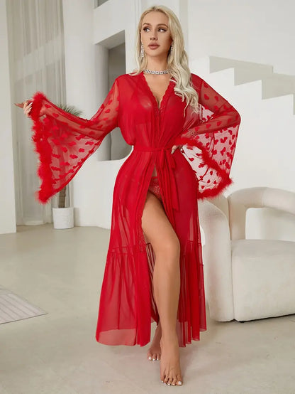 Peignoir Satin Rouge avec Manche Cloche